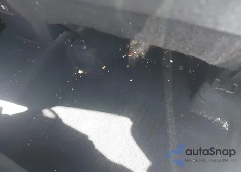 2019 Toyota Rav4 Xle from USA, damaged, VIN JTMW1RFV5KD029097